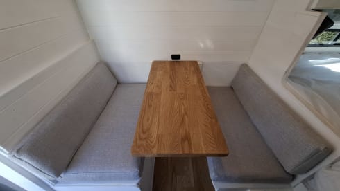Carly – 2 berth Peugeot campervan from 2017