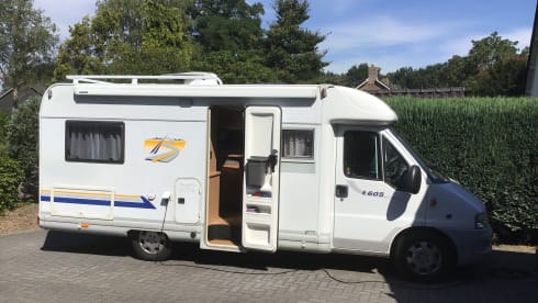 Super nice neat Burster camper 3/4 persons very complete