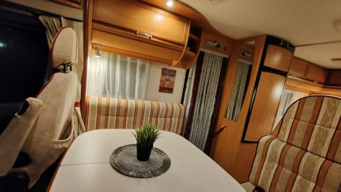 Fleurette – 4 p. Citroën from 2009 with google TV chromecast, mifi router