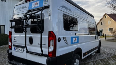 Clever Max – Just get out of everyday life...