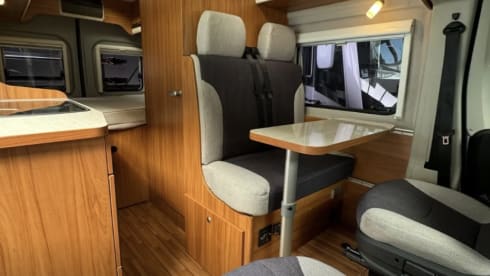 2p Knaus bus from 2015