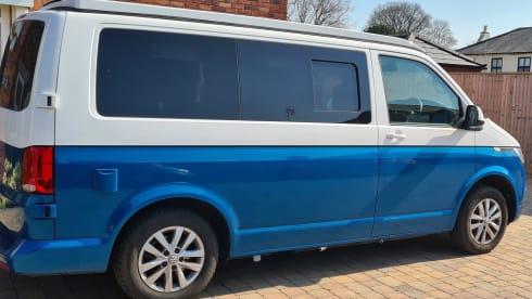 Drive 'The Falcon' - Our 4 berth *heated* T6.1 VW campervan 