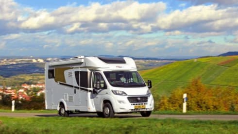 Frizz – Carado camper, bj 2020 for 4 people