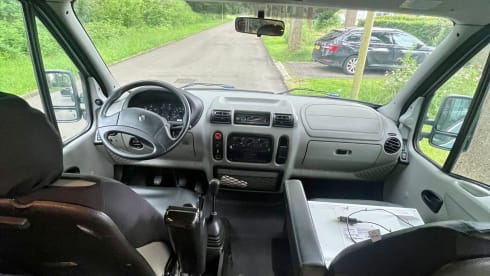 MATSER – RENAULT MASTER 3.3T 