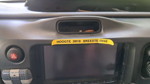 6-sitziger Ford Alcove aus dem Jahr 2004