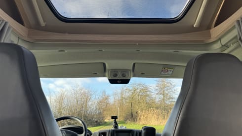 5p Citroën semi-integrated from 2019