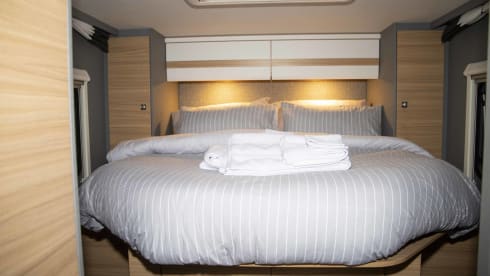 BaBee – 2021 Dethleffs T7052 DBM - Low Profile 4 Berth Motorhome