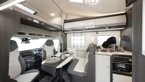 Rover – New 2026 Roller Team 4 berth off-grid ready Motorhome