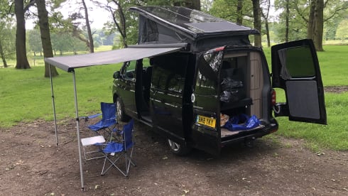 Betty – 2 berth 2018 VW Campervan