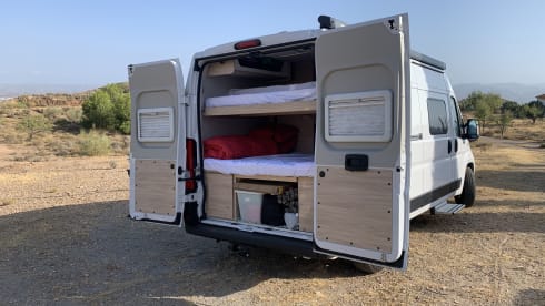 Knaus Boxstar Family - 140HP - adventurous camper bus