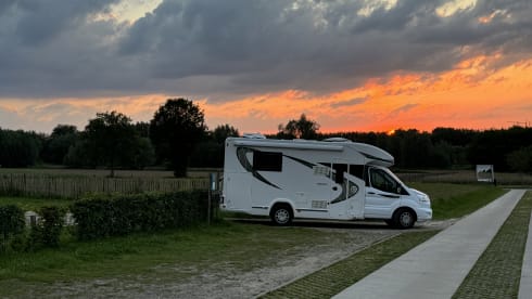 Welcome to our Chausson semi-integrated