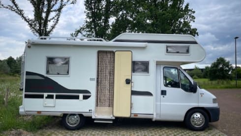 6p Fiat alcove from 2002