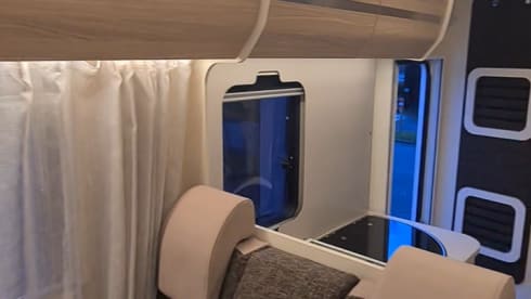 LISMORE – 6 Berth, Ford Rimor Evo Sound, 6 Seatbelt 