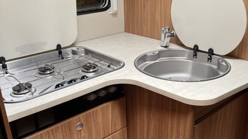 Carado  – Carado T448 5p semi-integrated from 2014