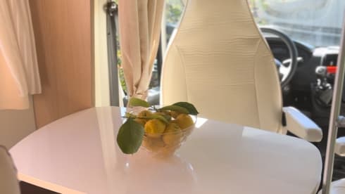 RobertaPantano – Noah's camper