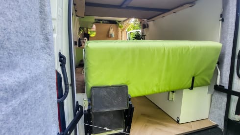 Camper beleving – 2p offgrid luxury - Renault Master L3H2