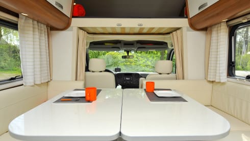 SIERPO – Carefree touring with the whole family with the Rimor Koala 50
