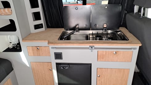 Cornelus  – 4-seater Volkswagen bus from 2017