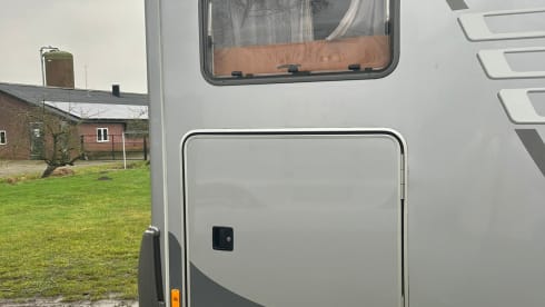 4p Hymer integrated from 2006