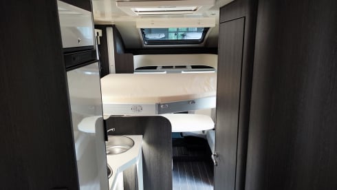 Bavarian Camper 2 – 5 people and still under 7m - the kronos 285TL.