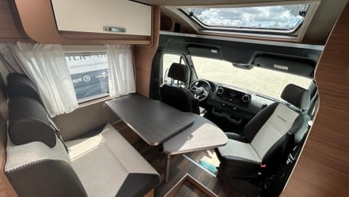 Mobbie – Weinsberg Pepper auf Mercedes