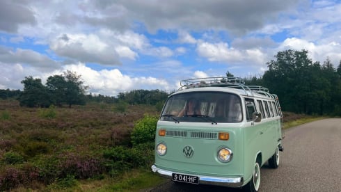 Lientje – Volkswagen T2 bus from 1990