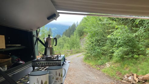 2p Land Rover rooftop from 2013