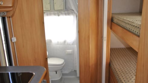 Jesse – Mercedes Adriatic 690