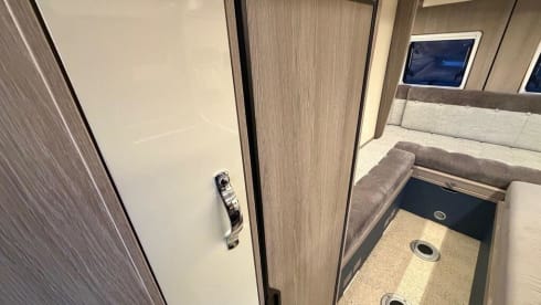 JURA – Altro autobus a 2 posti letto dal 2025