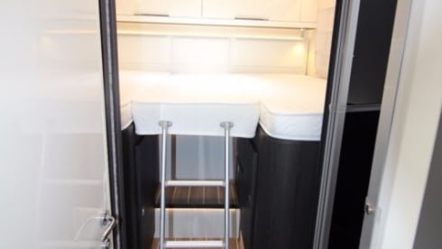 Roller Team Granduca 284 M – luxury alcove mobile home (Automatic!)