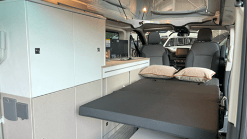 Patchke – 4p Bustner campervan, automatic