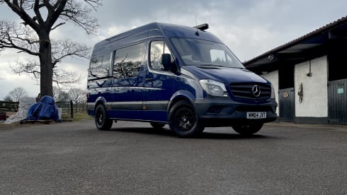 2 berth Mercedes-Benz Camper, Freshly converted in 2025