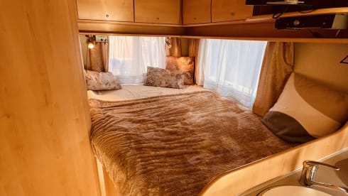 Milly – our Low budget 4 person camper with 3 sleeping places 2006