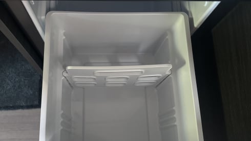 4p Benimar semi-integrated uit 2025