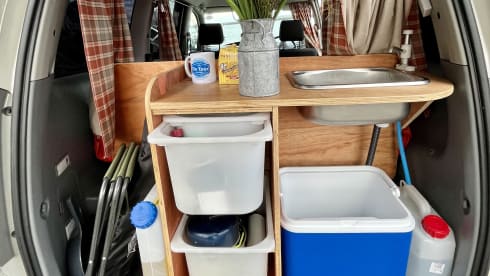 Toki – Heated -  high top - off grid cute campervan  - insurance incl in price !