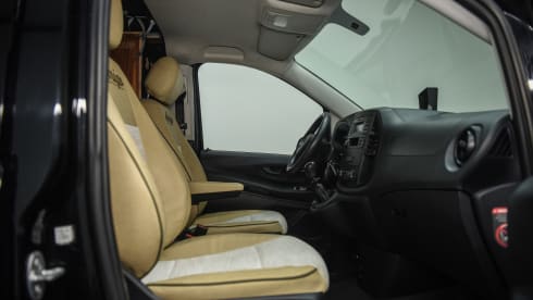 Amigo – 2er-Mercedes-Benz-Bus aus dem Jahr 2017