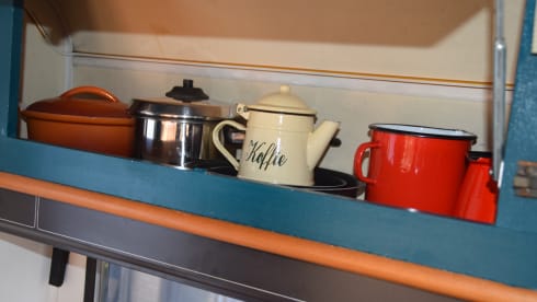 Maeve – Camper with wood stove