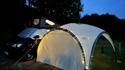 Monty – "Monty" Super Cool, Powerful, Cruisy,  VW T5 Camper