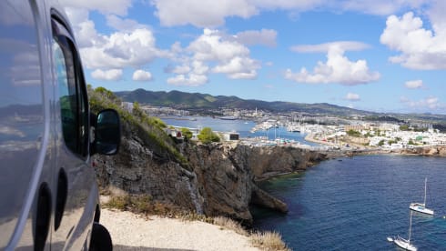 Vida – 20+ Campervan with Airco!