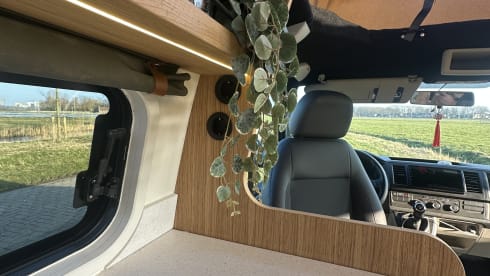 Off grid 2p VW with fixed toilet 