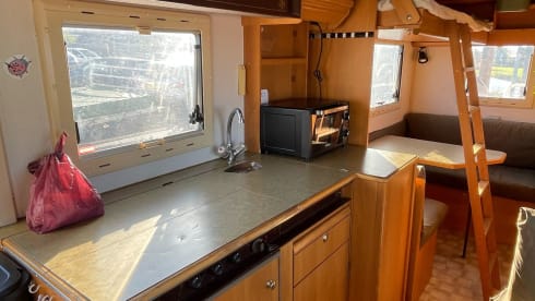 Traveller – Spacious, adventurous and reliable Fiat Ducato Traveller 6 pers.