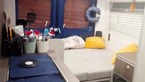 Blue – The Blue Van