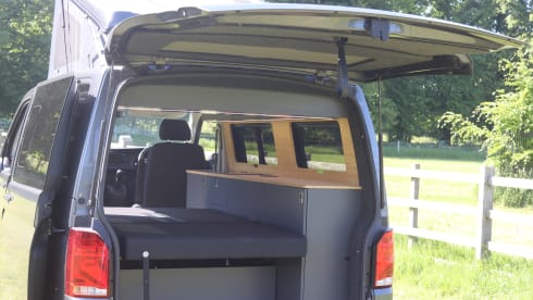 Vounder – Volkswagen T6.1 Auto Campervan