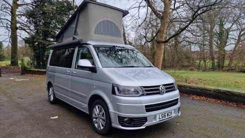 Laya – VW California 4 berth camper van 