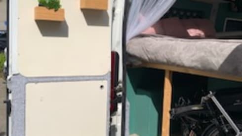 romantic campervan 2p 