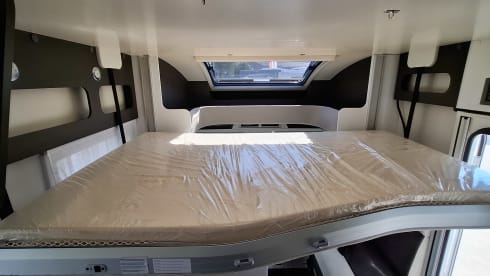 FORD Mc Louis Avantgarde – 5p McLouis semi-integrated from 2024