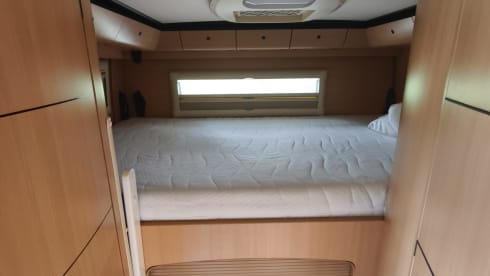 🦌🚎 – 🚐 Unique Laika with a powerful 2.8JTD engine and XXL garage
