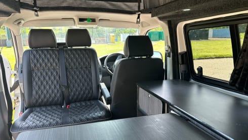 Ron – Stay classy in "Ron" the VW 4 berth Campervan