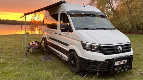 Dream Camper – 2p Volkswagen Crafter camper from 2018