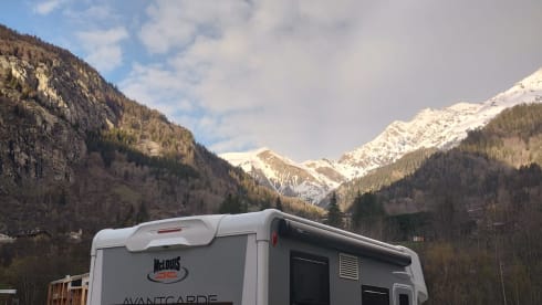 Soigneur – 3+1 McLouis semi-integrated from 2024